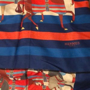 HERMÈS SCARF
